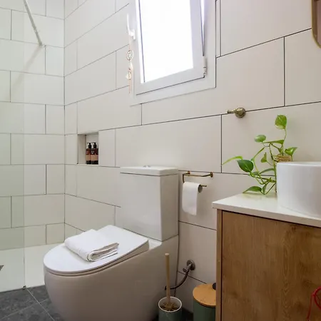 Cozy Home-away-from-home In Apartament *
