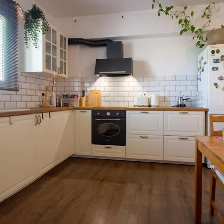 Apartman Cozy Home-away-from-home In Nicosia