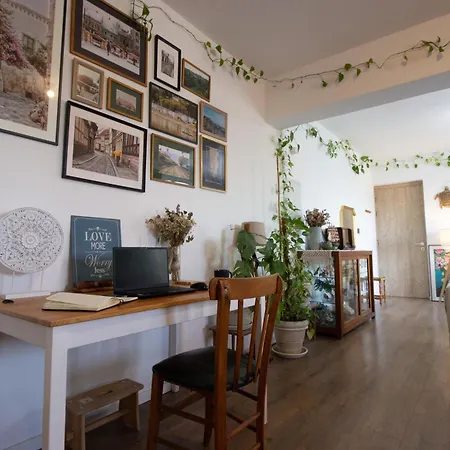 Apartman Cozy Home-away-from-home In