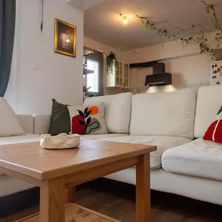 Apartman Cozy Home-away-from-home In Nicosia