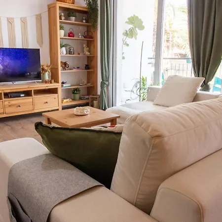Cozy Home-away-from-home In *